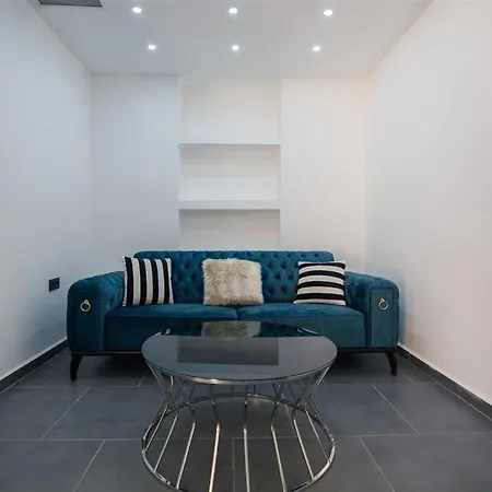0032 Exodus Comfortable Furnished Flat In A Well-equipped Residential Complex *